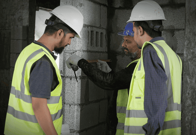 888-living-kontruksi